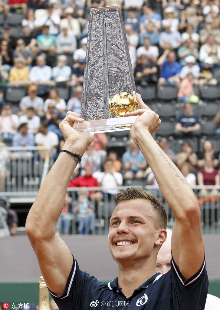 关于国际博览会上篮球赛开脱，日内瓦大胜瑞典的信息